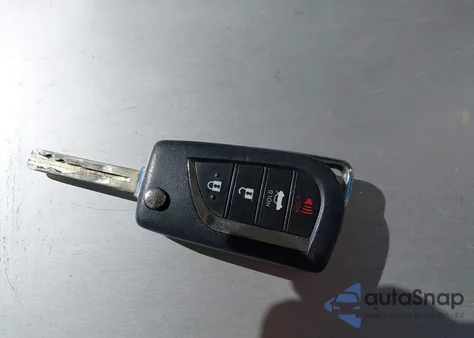 2019 Toyota Camry Se z USA, uszkodzony, nr VIN 4T1B11HK4KU829128